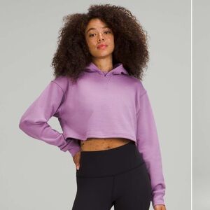 Lululemon/ All Yours Cropped Hoodie / Wisteria Purple / Size 6